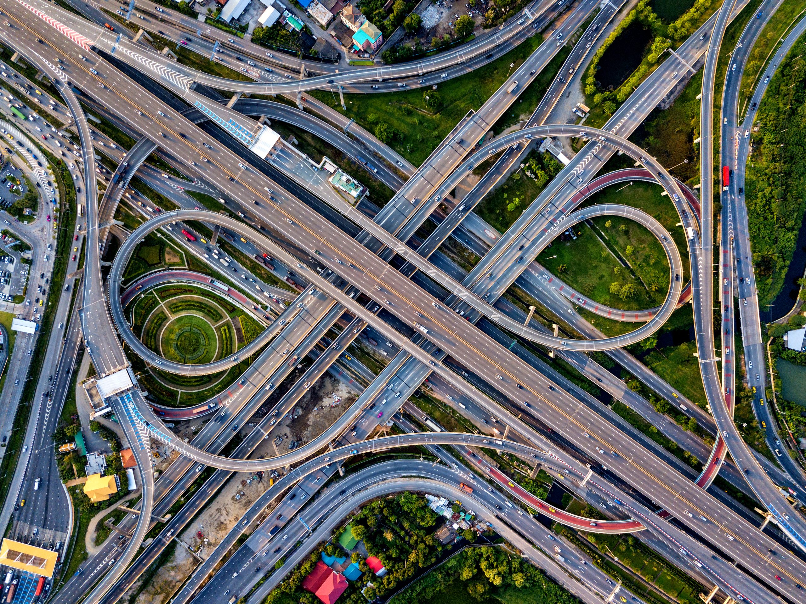 Optimización y reducción de costos en transporte